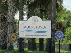 Moore Haven FL 01