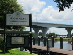 Moore Haven FL 10